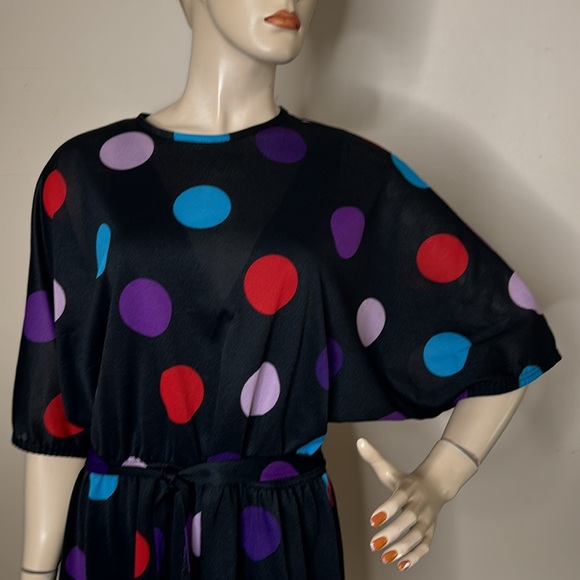 Vintage Polka Dot Dress - Picture 6 of 15